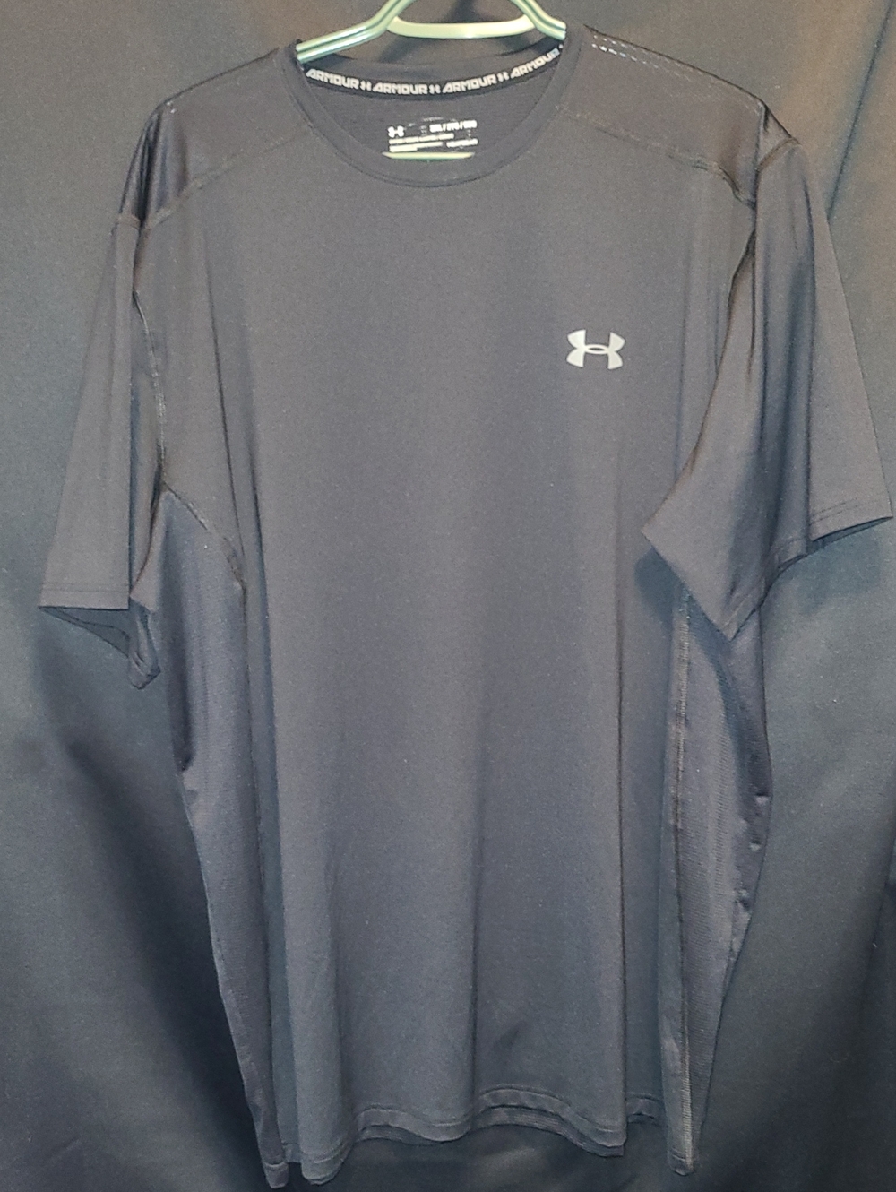 Under Armour HeatGear fitted athletic t-shirt SIZE XXL